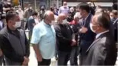 Bakan Kurum, selde hayatını kaybeden Havva Tüysüz'ün cenaze törenine katıldı - RİZE Bakan Kurum, selde hayatını kaybeden Havva Tüysüz'ün cenaze törenine katıldı - RİZE