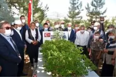 Başkan Beyoğlu 15 Temmuz şehitlerini unutmadı