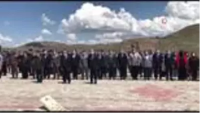 Bayburt ve Erzincan'da şehitler dualarla yad edildi