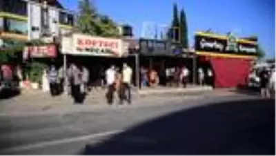 Bıçaklı kavga: 1 ölü, 6 yaralı Bıçaklı kavga: 1 ölü, 6 yaralı