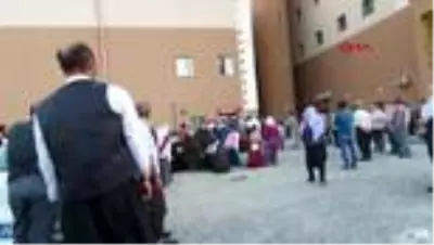 Diyarbakır ve Adıyaman'da serinlemek için sulama kanalına giren 4 genç boğuldu Diyarbakır ve Adıyaman'da serinlemek için sulama kanalına giren 4 genç boğuldu