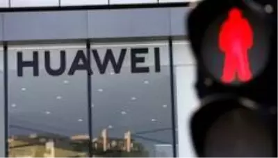 İngiltere, Huawei'yi 5G altyapısından çıkarıyor İngiltere, Huawei'yi 5G altyapısından çıkarıyor
