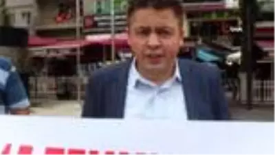Islık diliyle 15 Temmuz darbe girişimini kınadılar Islık diliyle 15 Temmuz darbe girişimini kınadılar