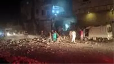 Rus savaş uçakları, TSK'nın kontrolündeki El Bab'a hava saldırısı düzenledi: 1 ölü, 11 yaralı Rus savaş uçakları, TSK'nın kontrolündeki El Bab'a hava saldırısı düzenledi: 1 ölü, 11 yaralı
