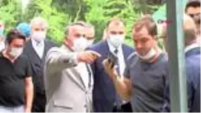 Sakarya'da,15 Temmuz şehidi polis mezarı başında anıldı Sakarya'da,15 Temmuz şehidi polis mezarı başında anıldı