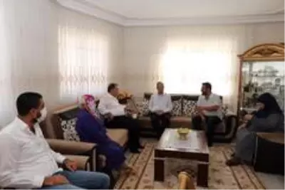 Şehit yakınlarını ziyaret Şehit yakınlarını ziyaret