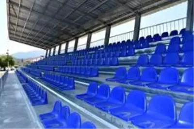 Şehzadeler'e FİFA standartlarında spor tesisi
