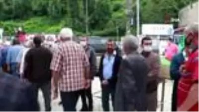 Selde hayatını kaybedenler son yolculuğuna uğurlanıyor Selde hayatını kaybedenler son yolculuğuna uğurlanıyor
