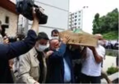 Selin vurduğu Rize'de hasar tespit çalışmaları sürüyor (2) Selin vurduğu Rize'de hasar tespit çalışmaları sürüyor (2)