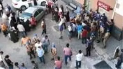 Diyarbakır ve Adıyaman'da serinlemek için sulama kanalına giren 4 genç boğuldu Diyarbakır ve Adıyaman'da serinlemek için sulama kanalına giren 4 genç boğuldu