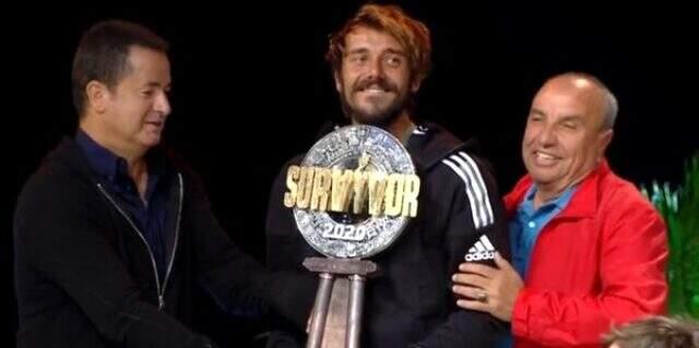 Survivor şampiyonu Cemal Can'ın, adı Fenerbahçe efsanesi Can Bartu'dan geliyor Survivor şampiyonu Cemal Can'ın, adı Fenerbahçe efsanesi Can Bartu'dan geliyor