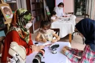 Tarihi külliyede çocuklarla renkli sanat günleri Tarihi külliyede çocuklarla renkli sanat günleri