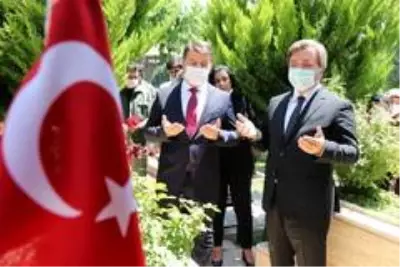 Vali Aydoğdu: Vali Aydoğdu: