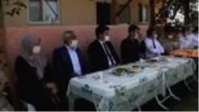 Vali şehidin hayatının film yapılması gerektiğini söyledi Vali şehidin hayatının film yapılması gerektiğini söyledi