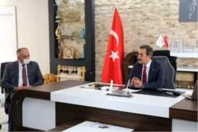 Son dakika haberi | Bakan Yardımcısı Aksu, Yahyalı Belediyesi'ni ziyaret etti