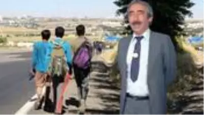 'Banker Bilo' filmi gerçek oldu! düzensiz göçmenleri İstanbul yerine Diyarbakır'a bıraktılar 'Banker Bilo' filmi gerçek oldu! düzensiz göçmenleri İstanbul yerine Diyarbakır'a bıraktılar