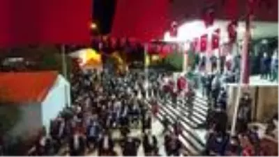 Başkale'de 15 Temmuz Demokrasi ve Milli Birlik Günü Başkale'de 15 Temmuz Demokrasi ve Milli Birlik Günü
