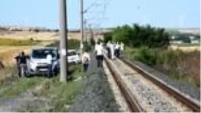 Çorlu'da tren kazasının yaşandığı yerde bilirkişi keşif yaptı Çorlu'da tren kazasının yaşandığı yerde bilirkişi keşif yaptı
