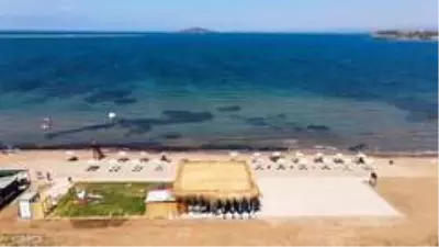 Cunda Adası yeni bir plaja kavuştu Cunda Adası yeni bir plaja kavuştu