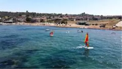 Cunda Adası yeni bir plaja kavuştu Cunda Adası yeni bir plaja kavuştu