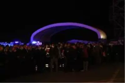 Düşen uçakta şehit olan polislere uğurlama töreni Düşen uçakta şehit olan polislere uğurlama töreni