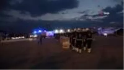 Düşen uçakta şehit olan polislere uğurlama töreni Düşen uçakta şehit olan polislere uğurlama töreni