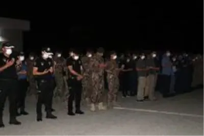 Düşen uçakta şehit olan polislere uğurlama töreni Düşen uçakta şehit olan polislere uğurlama töreni