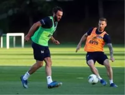 Fenerbahçe, Beşiktaş mesaisine devam ediyor Fenerbahçe, Beşiktaş mesaisine devam ediyor