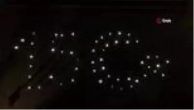 Gençlerin 15 Temmuz ışıklı görseli Gençlerin 15 Temmuz ışıklı görseli
