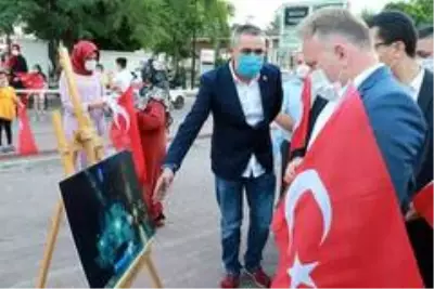 İHA'nın 15 Temmuz fotoğraf sergisi Bucak'ta açıldı İHA'nın 15 Temmuz fotoğraf sergisi Bucak'ta açıldı