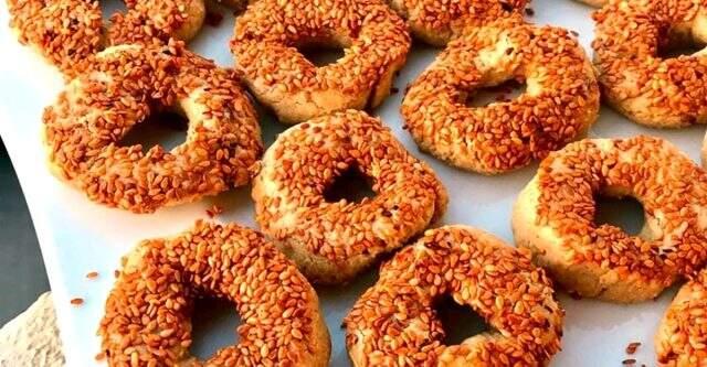 Kandil simidi tarifi nedir? Kandil simidi nasıl yapılır? Kandil simidi için gerekli malzemeler nelerdir? En lezzetli kandil simidi tarifi!