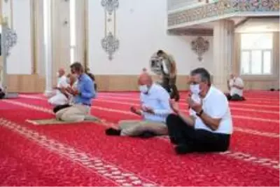 Kemer'de 15 Temmuz şehitleri anıldı Kemer'de 15 Temmuz şehitleri anıldı