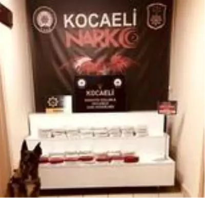 Kocaeli'de uyuşturucu operasyonunda 4 kişi tutuklandı Kocaeli'de uyuşturucu operasyonunda 4 kişi tutuklandı
