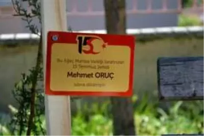Selendi'de 15 Temmuz Gecesi yüzlerce kişi meydandaydı Selendi'de 15 Temmuz Gecesi yüzlerce kişi meydandaydı