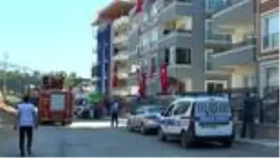Siirt'te şehit düşen Özel Harekat polisi Kurtul'un ailesine acı haber verildi Siirt'te şehit düşen Özel Harekat polisi Kurtul'un ailesine acı haber verildi