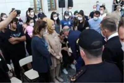 Siirt'te şehit olan 2 özel harekat polisi memleketlerine uğurlandı Siirt'te şehit olan 2 özel harekat polisi memleketlerine uğurlandı