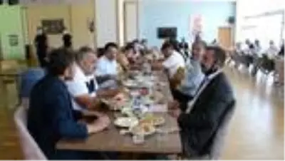 Son dakika haberleri! Siyasi parti ve STK temsilcileri bir araya geldi Son dakika haberleri! Siyasi parti ve STK temsilcileri bir araya geldi