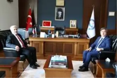 Vali Aydoğdu Rektör Şahin'i ziyaret etti Vali Aydoğdu Rektör Şahin'i ziyaret etti