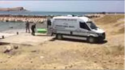 Van Gölü'nde teknenin batması sonucu kaybolan 2 kişinin daha cesedi bulundu Van Gölü'nde teknenin batması sonucu kaybolan 2 kişinin daha cesedi bulundu