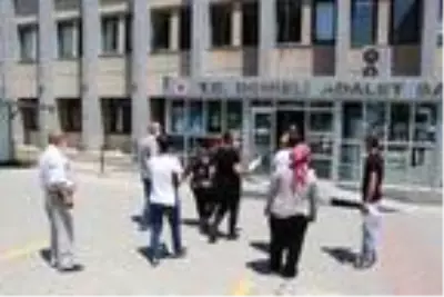 500 bin liralık prefabrik ev vurgunu iddiasıyla suç duyurusu 500 bin liralık prefabrik ev vurgunu iddiasıyla suç duyurusu