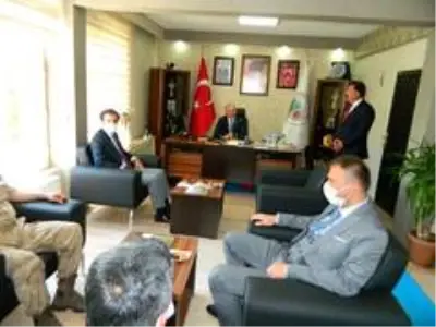 Ardahan Valisi Öner ilçe ziyaretlerine devam ediyor Ardahan Valisi Öner ilçe ziyaretlerine devam ediyor