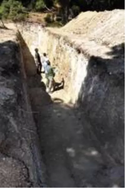 Deprem uzmanlarından İzmir'i etkileyen fayda inceleme Deprem uzmanlarından İzmir'i etkileyen fayda inceleme