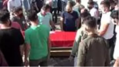 Göçük altında kalan maden işçisi son yolculuğuna uğurlandı Göçük altında kalan maden işçisi son yolculuğuna uğurlandı