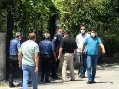 İntihar girişiminde bulunan şahıs, Özel Harekat tarafından alındı İntihar girişiminde bulunan şahıs, Özel Harekat tarafından alındı