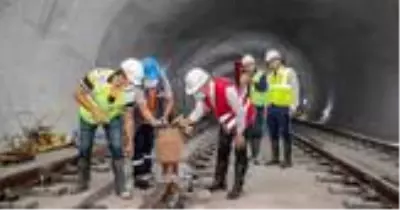 İzmir metrosu adım adım Narlıdere'ye ilerliyor İzmir metrosu adım adım Narlıdere'ye ilerliyor