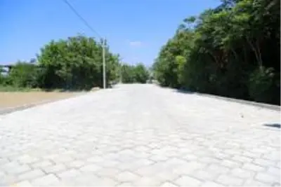 Kale mahallesinde beton kilit parke taşı çalışmaları tamamlandı Kale mahallesinde beton kilit parke taşı çalışmaları tamamlandı