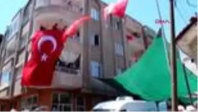 Manisa şehidini uğurladı Manisa şehidini uğurladı