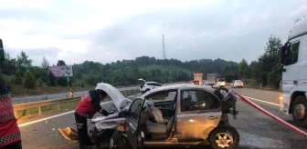 Otoyolda arıza yapan otomobil, zincirleme kazaya neden oldu: 2 ölü, 5 yaralı