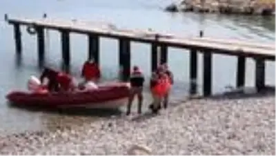 Van Gölü'nde teknenin batması sonucu kaybolan 3 kişinin daha cesedi bulundu Van Gölü'nde teknenin batması sonucu kaybolan 3 kişinin daha cesedi bulundu