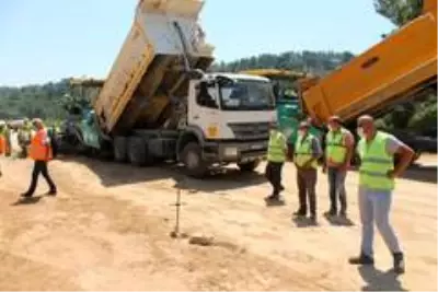 Bakan Karaismailoğlu Selçuk-Ortaklar Şantiyesini ziyaret etti